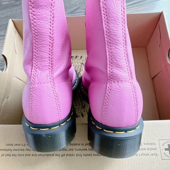 Dr. Martens boots Size 7 Pink Pascal Virginia Leather Boots 1460 women’s NW - Picture 13 of 16